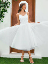 Pearl Button Decorated Lace Patchwork Tulle Strap Wedding Dress